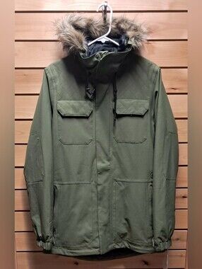 NWT Volcom Shadow Insulated Snowboard Jacket Faux Fur Hood Military Green Size L